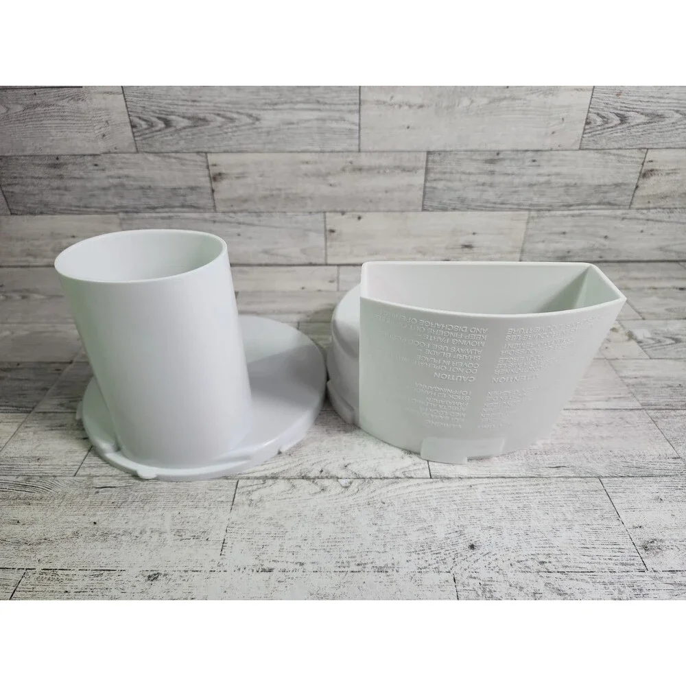 Bosch MUZ 4 DS1 Compact Mixer Lot Of 2 White Plastic Tops Lids Chutes